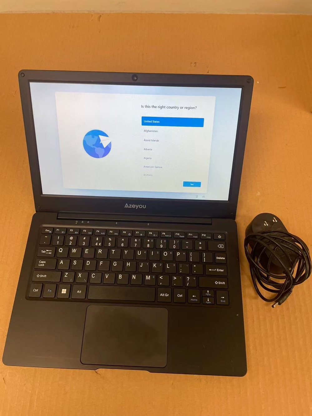 11.6" 128GB Windows 11 Pro Laptop-050402